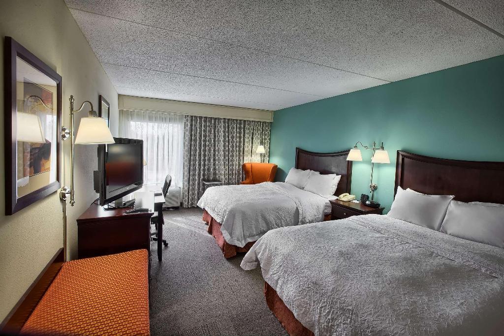 Hampton Inn Raleigh- Garner