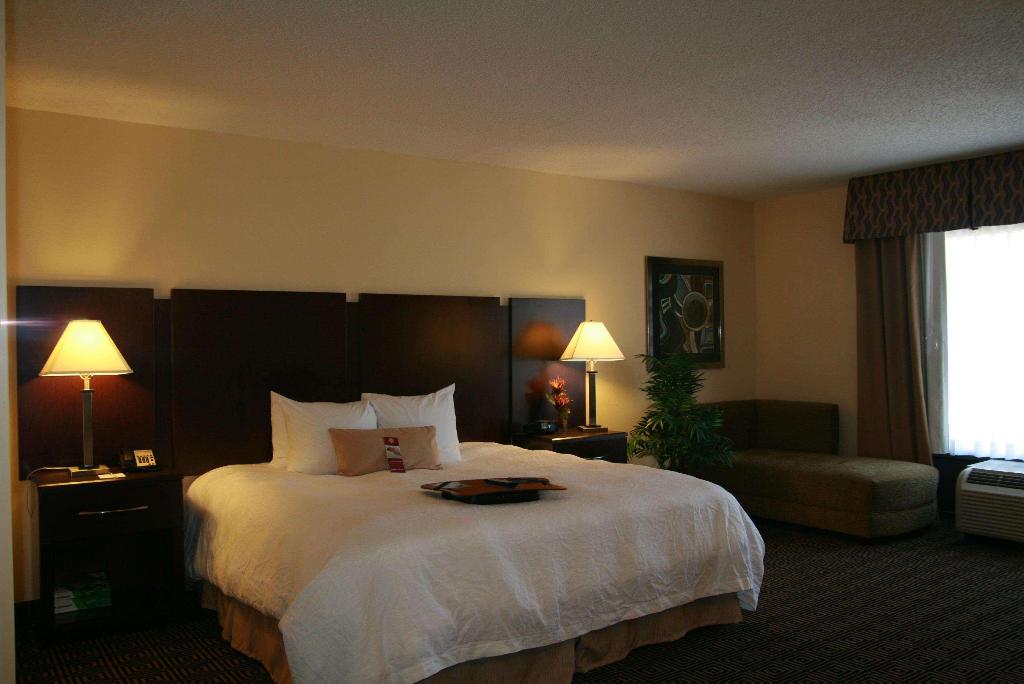 hotel-thumb