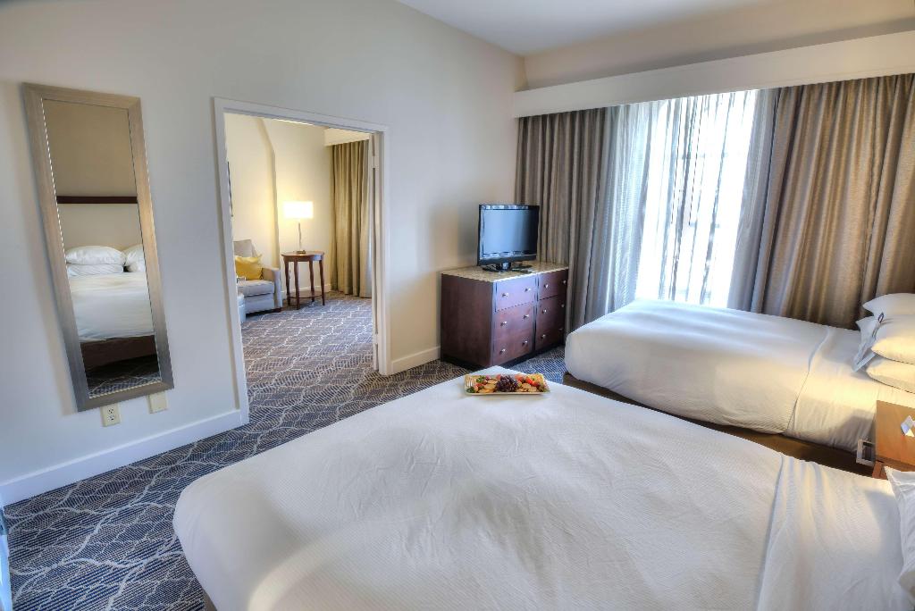 Doubletree Suites by Hilton at The Battery Atlanta