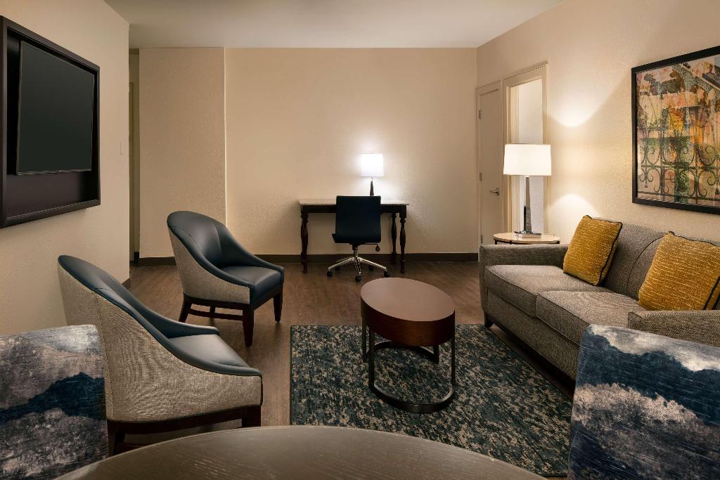 Embassy Suites by Hilton New Orleans