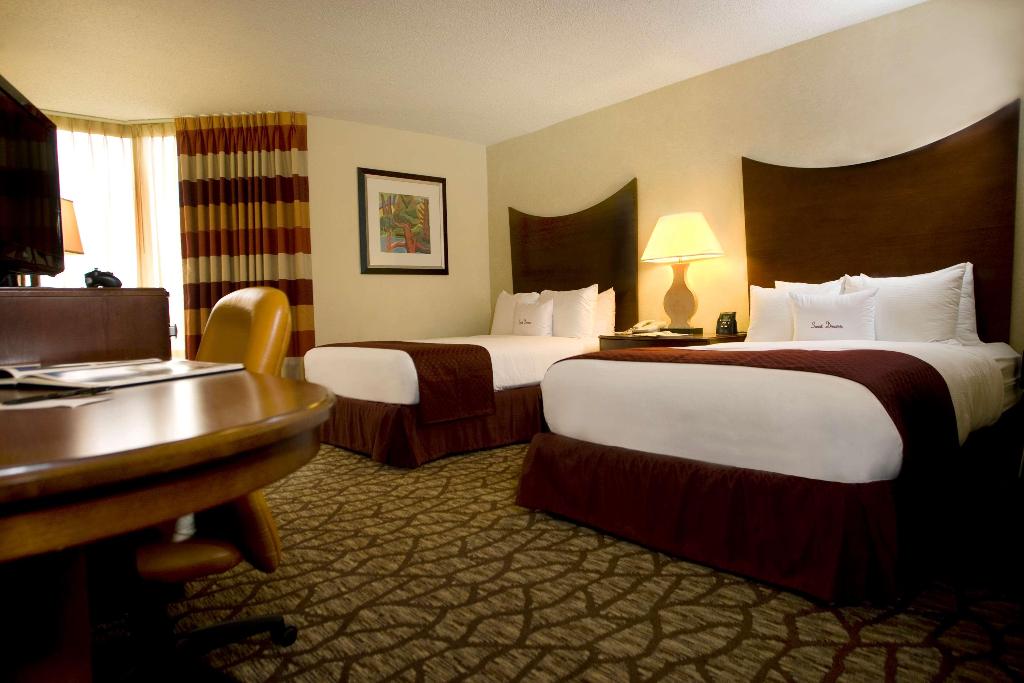 Doubletree Hotel Murfreesboro