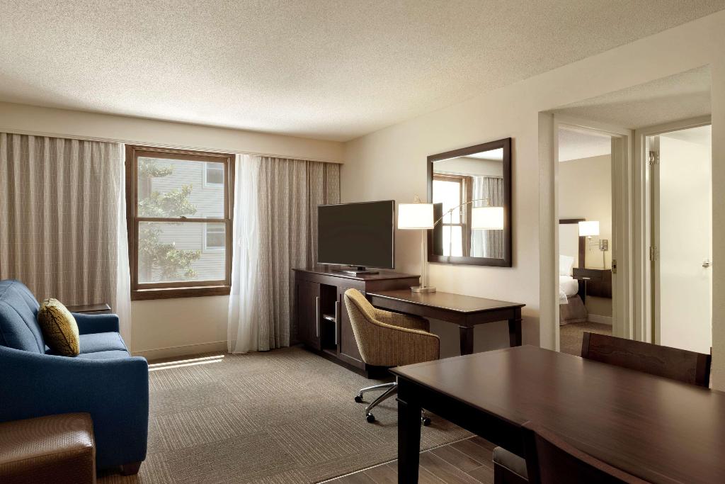 Hampton Inn & Suites Springdale