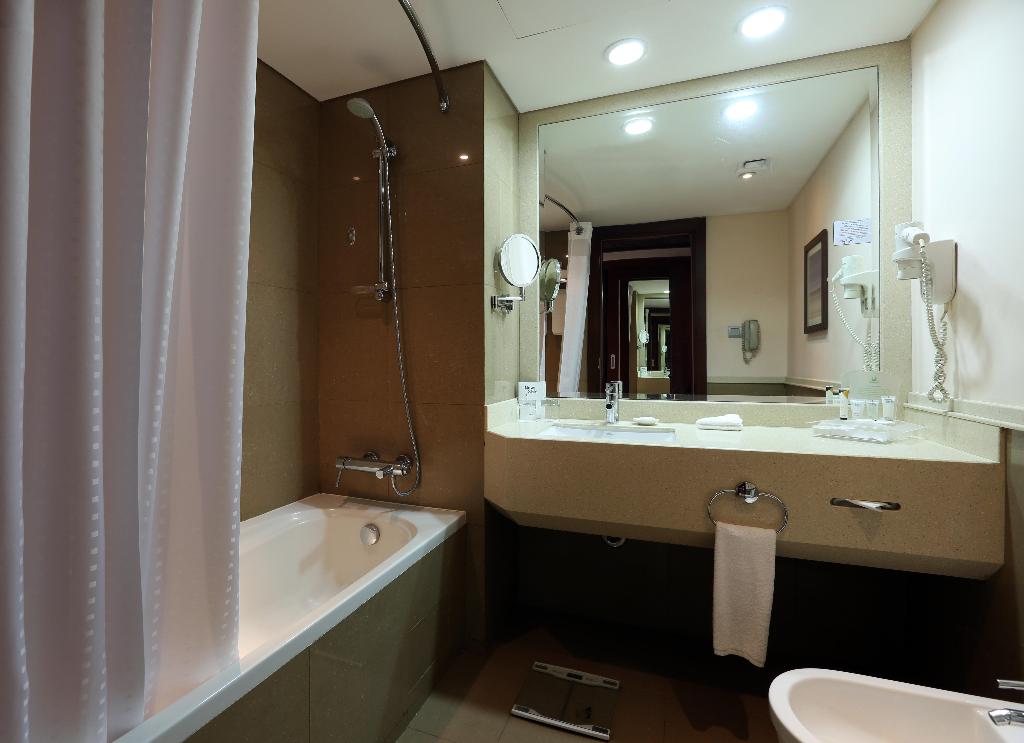Holiday Inn Riyadh Izdihar