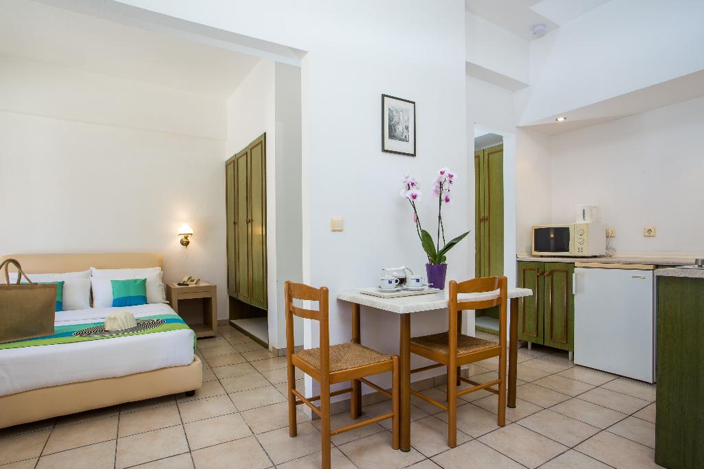 Royal Apart Hotel