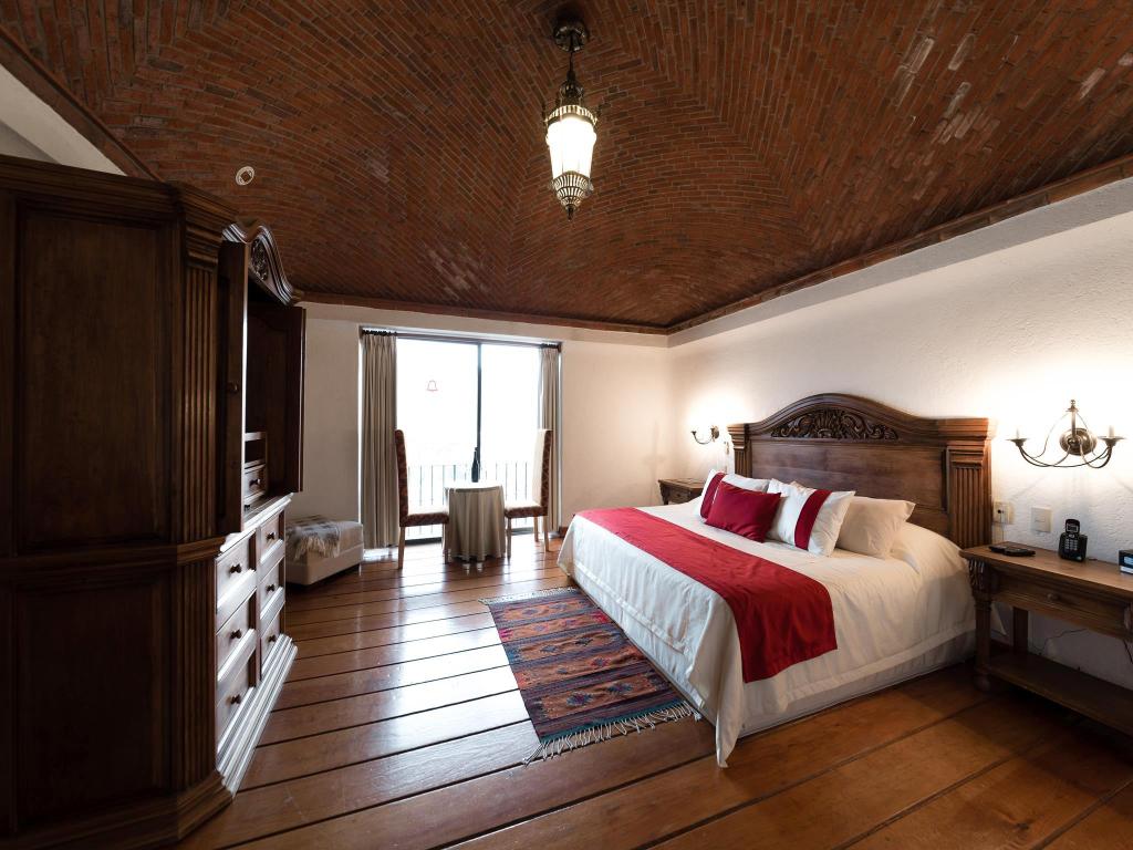 Misión Grand Casa Colorada