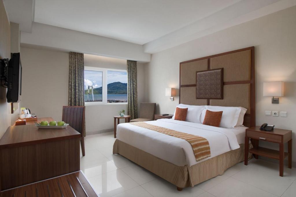 Aston Manado
