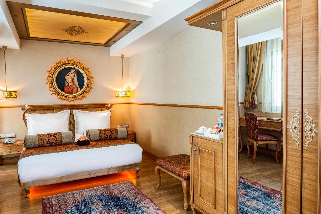 Sultania Hotel