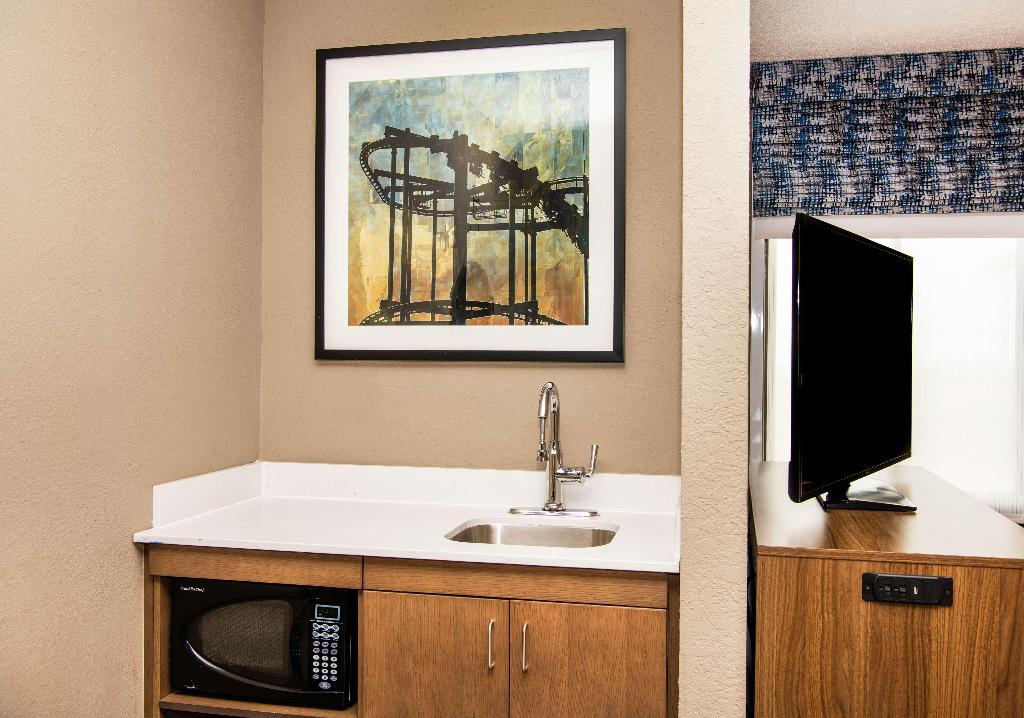 Hampton Inn Erie-South