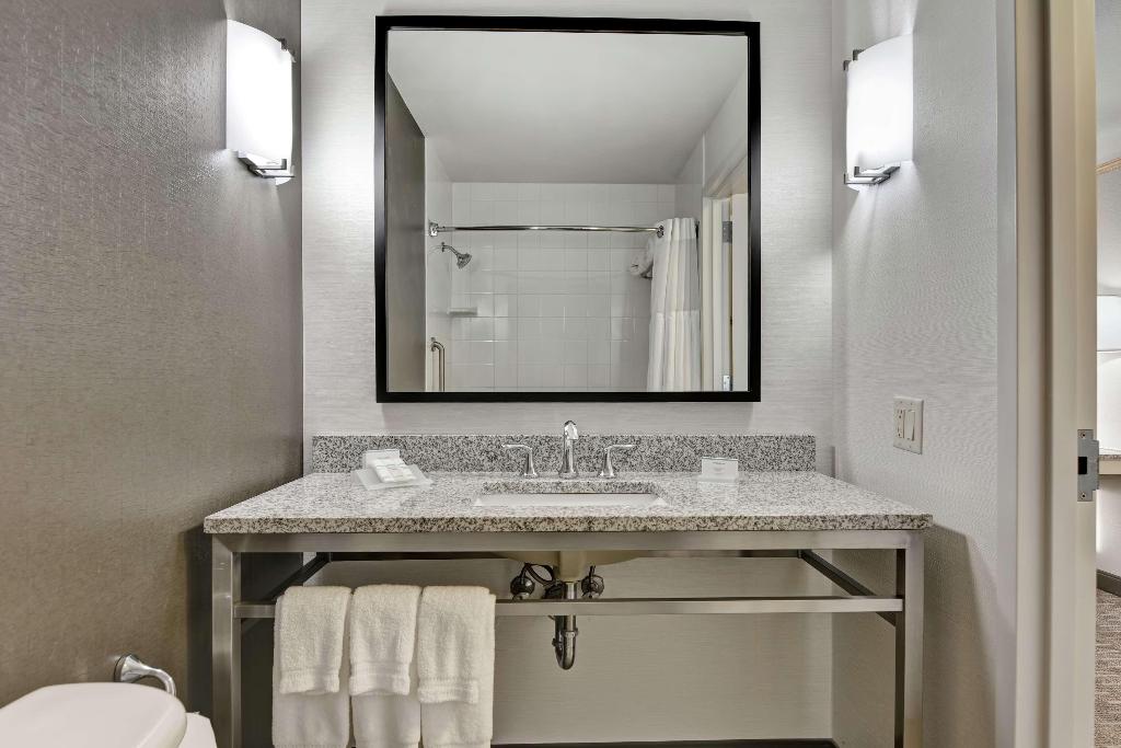 Hilton Garden Inn Oshkosh
