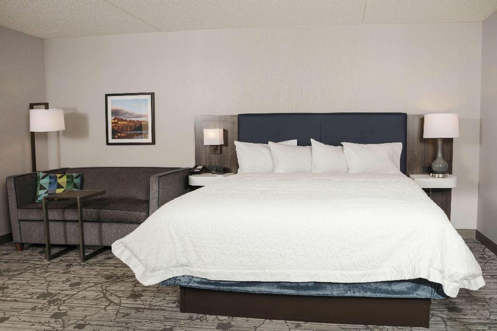 Hampton Inn Easton
