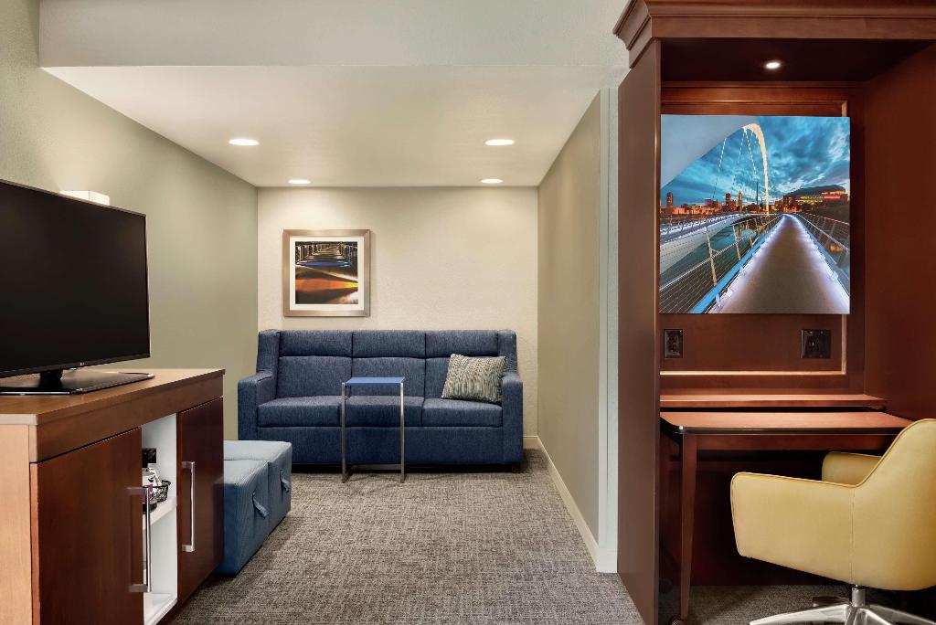 Hampton Inn West Des Moines Lake Drive