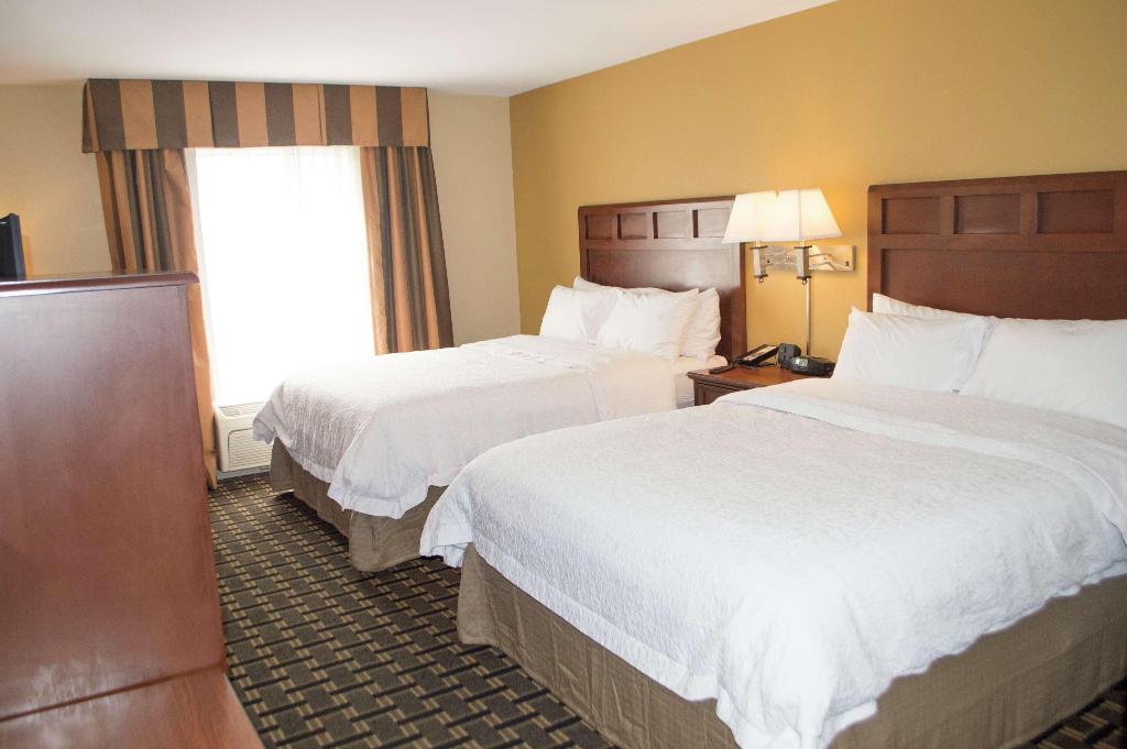 Hampton Inn&Suites Columbia (at the University)