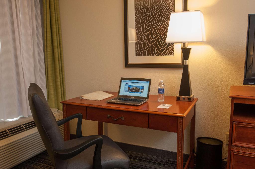 Hampton Inn Bowling Green 