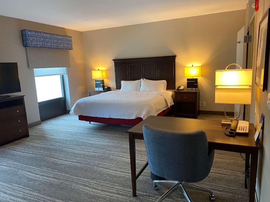 Hampton Inn & Suites Orlando-Apopka