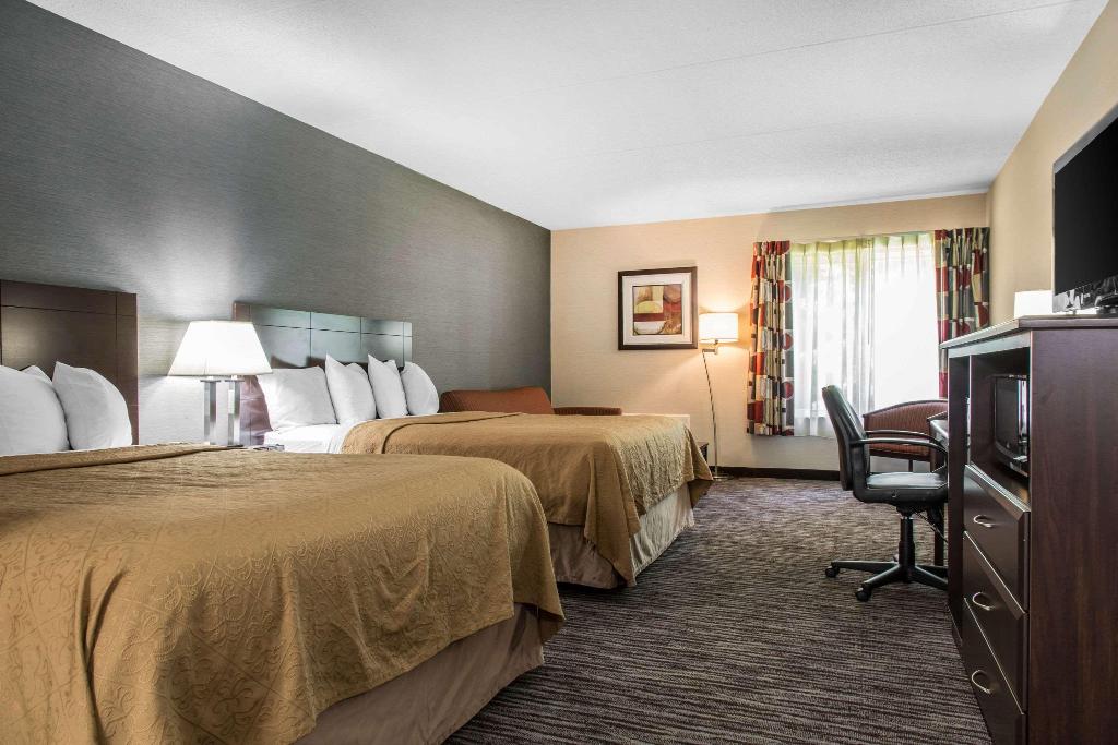 Quality Inn & Suites Danbury Near University