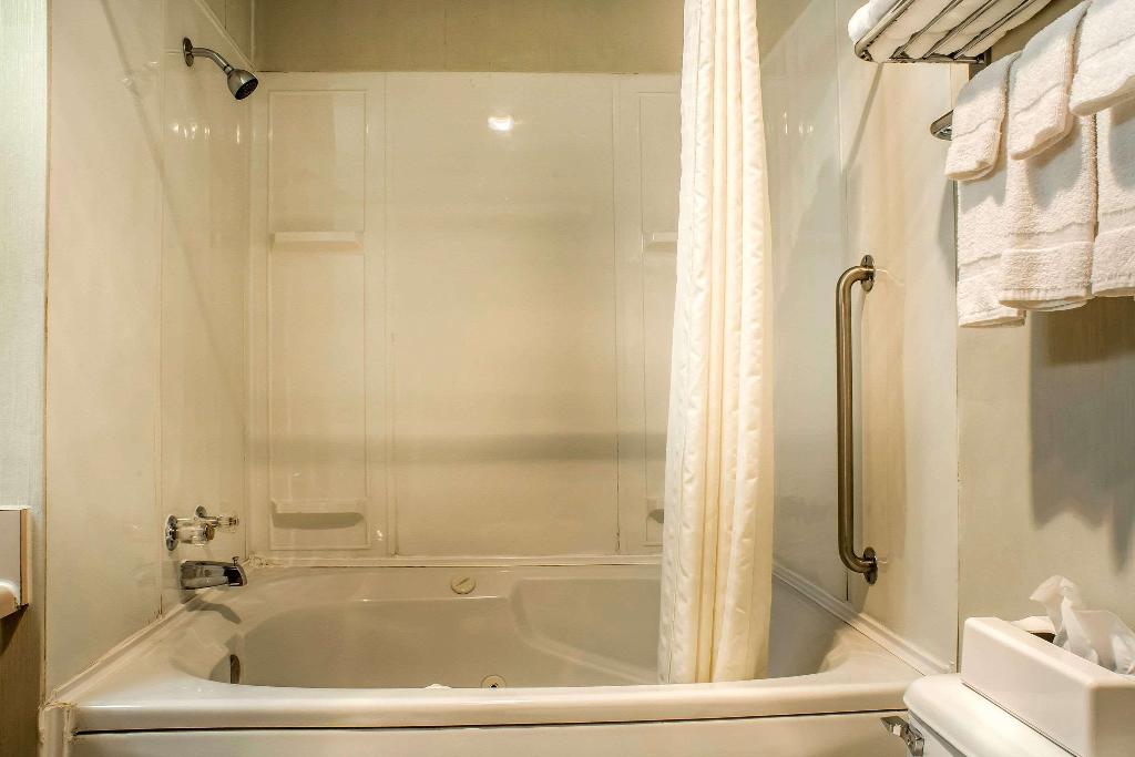 Econo Lodge Painted Post - Corning