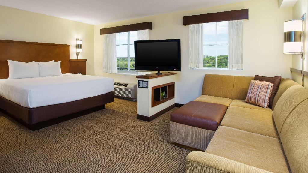 Hyatt Place Fort Myers Estero