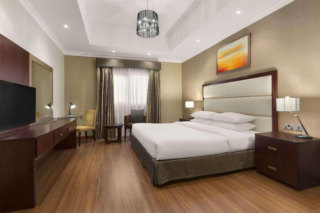 Ramada Hotel & Suites by Wyndham Ajman photo 31