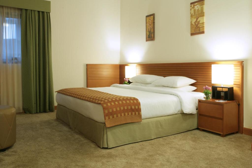 Ramada Hotel & Suites by Wyndham Ajman photo 46
