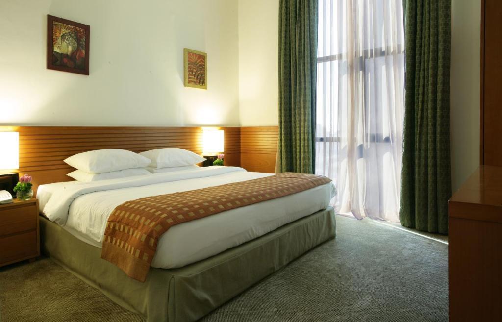 Ramada Hotel & Suites by Wyndham Ajman photo 71