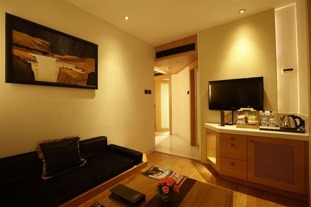 Hotel Bawa Continental, Juhu