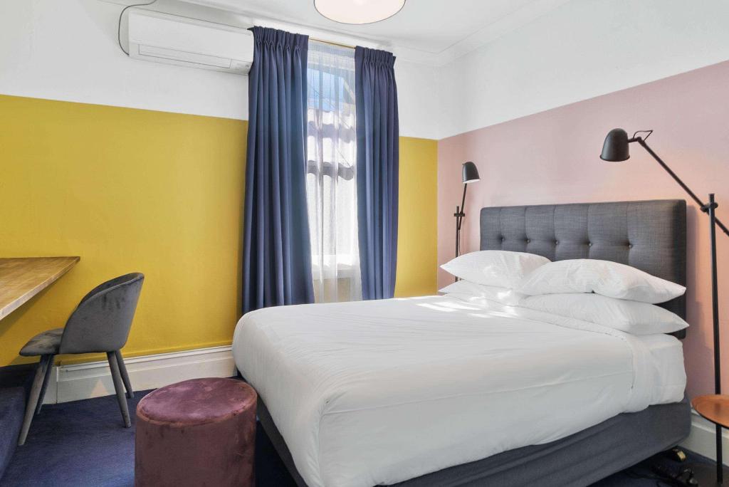 Hotel Harry