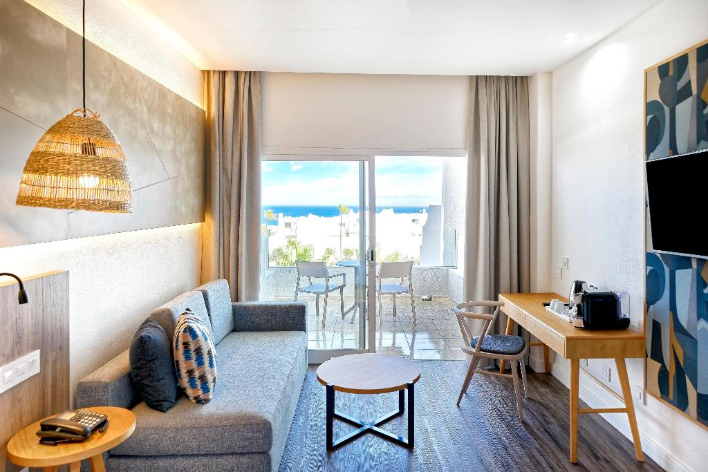 LABRANDA Hotel Golden Beach - Adults Only photo 89