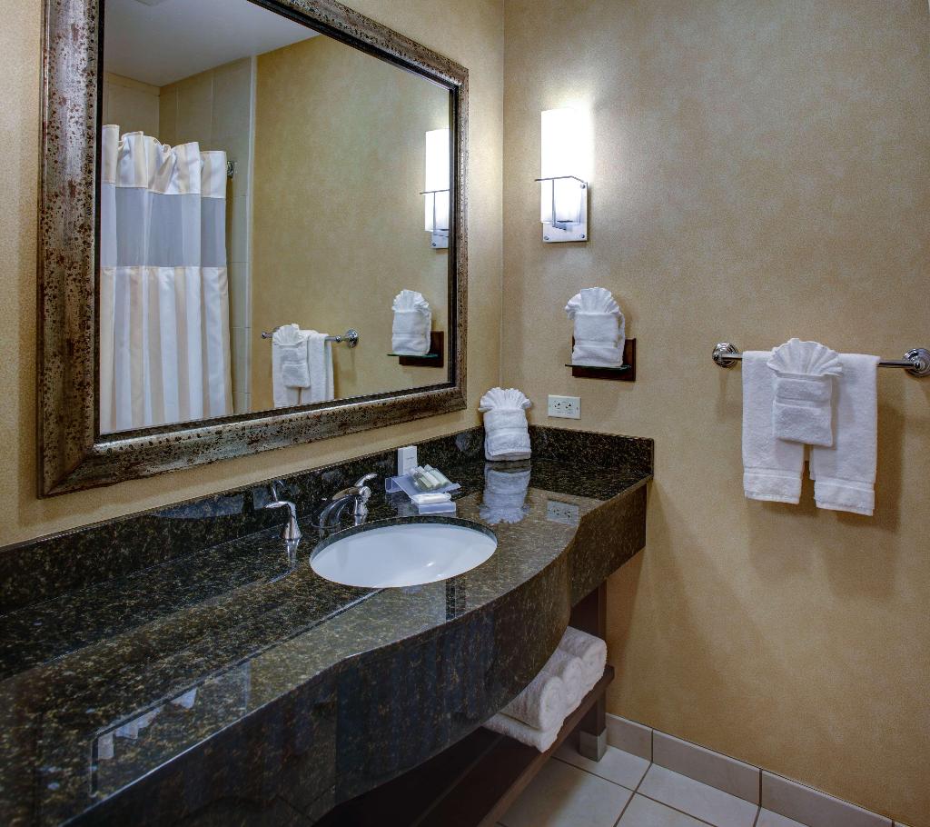 Hilton Garden Inn Monterey