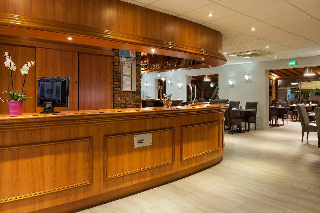 Comfort Hotel Evreux