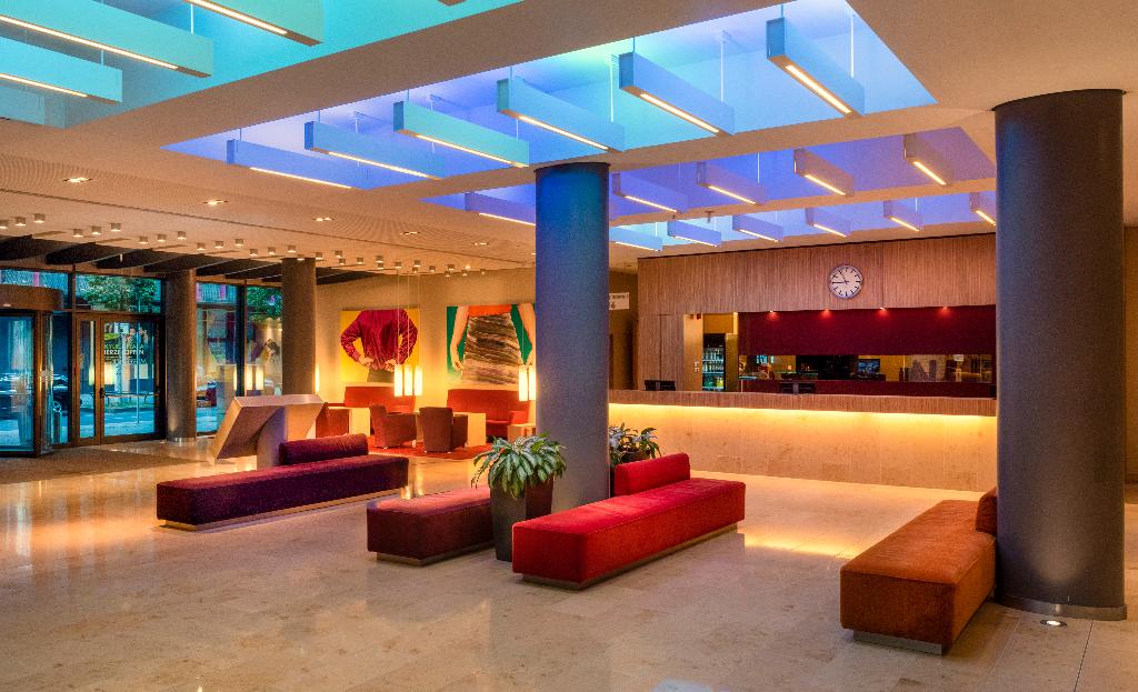Mövenpick Hotel Frankfurt City