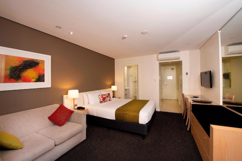 Coogee Sands Hotel & Apartments