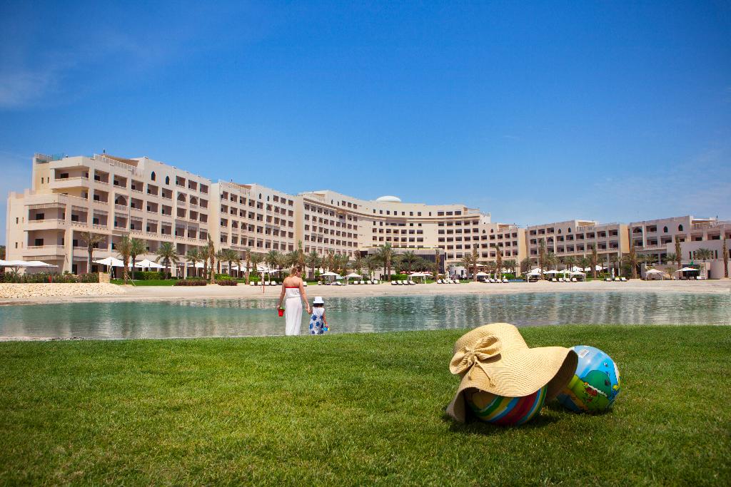 hotel-thumb