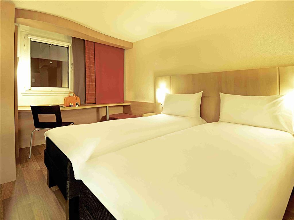 Ibis Al Rigga Hotel