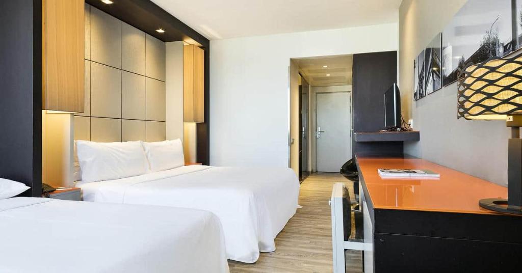 Hotel Barcelona Condal Mar Affiliated by Meliá