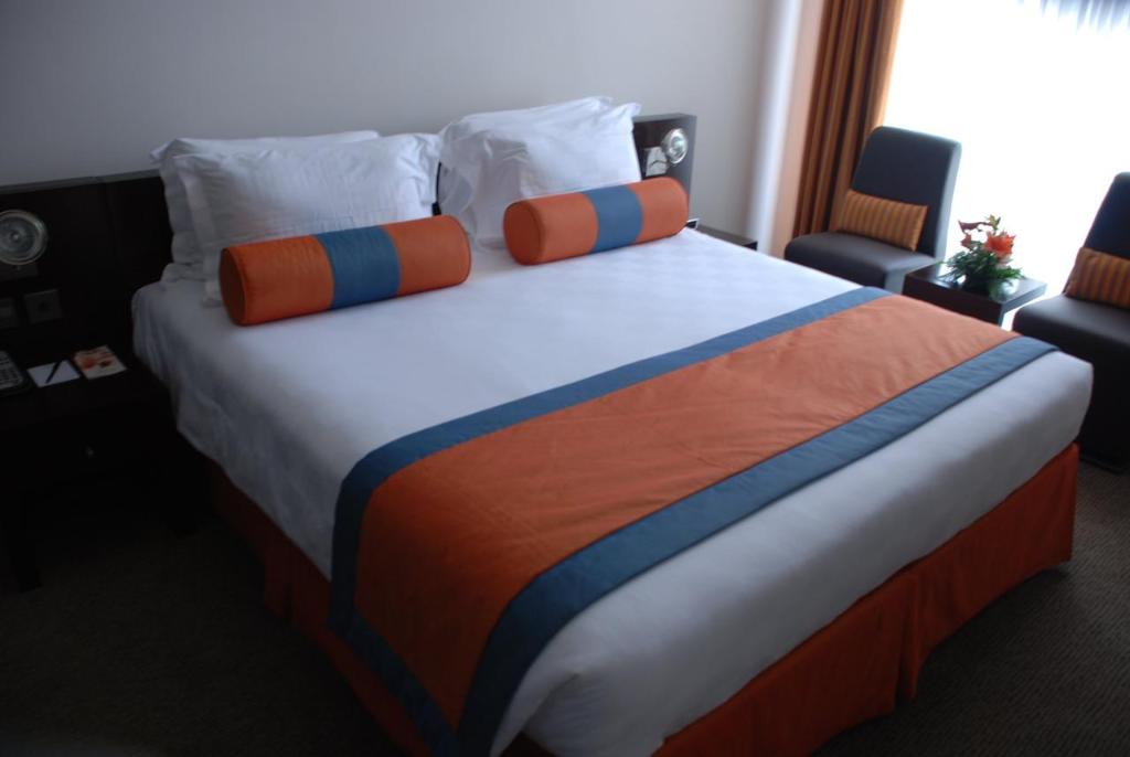 hotel-thumb