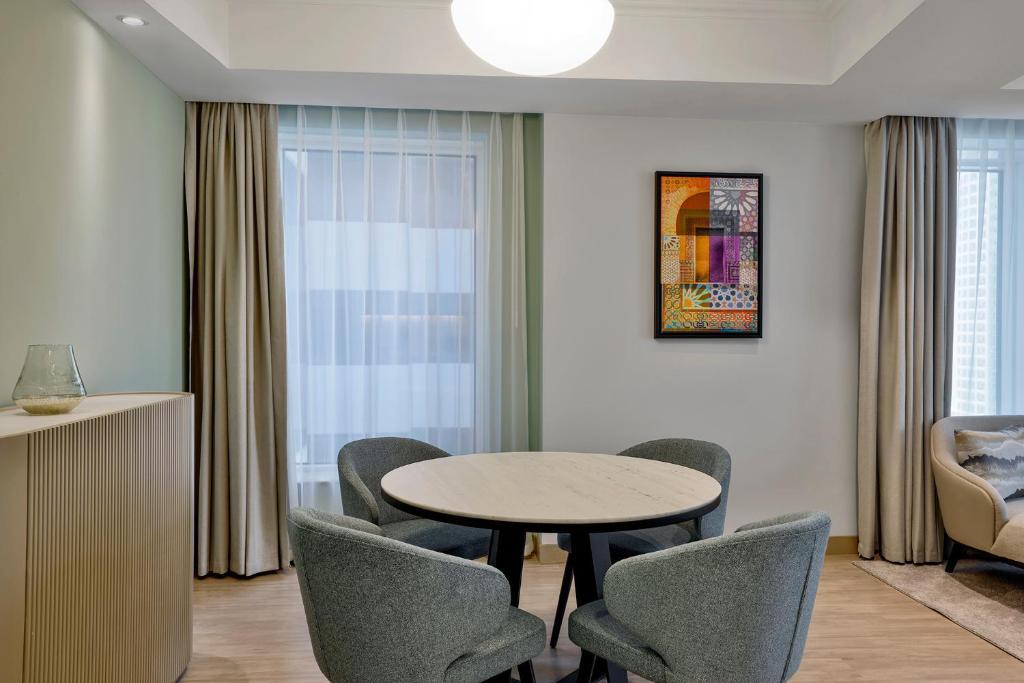 Residence Inn by Marriott Sheikh Zayed Road photo 205
