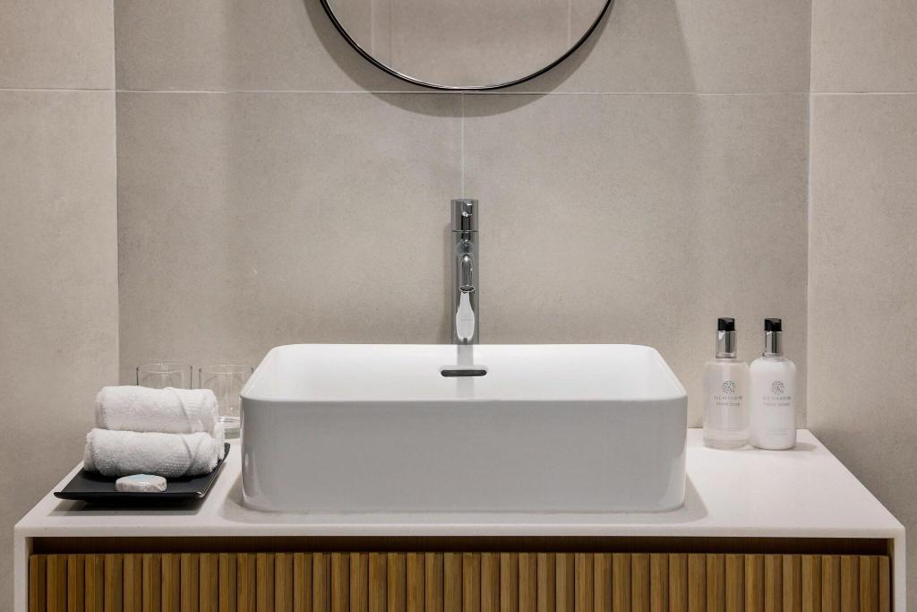 Residence Inn by Marriott Sheikh Zayed Road photo 67
