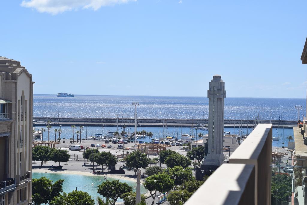 Hotel Adonis Capital, Spanien, Santa Cruz de Tenerife. Großes 32