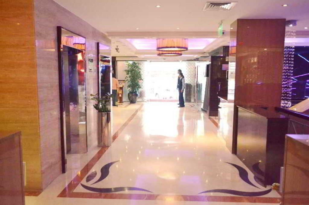 Dorus Hotel - Lobby