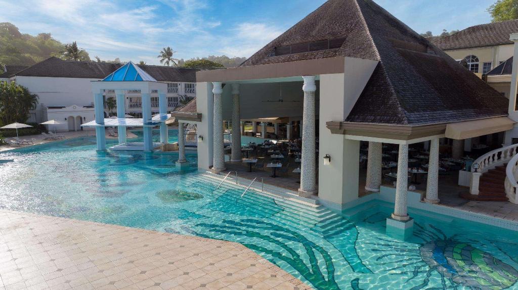 Sandals Regency La Toc photo 149