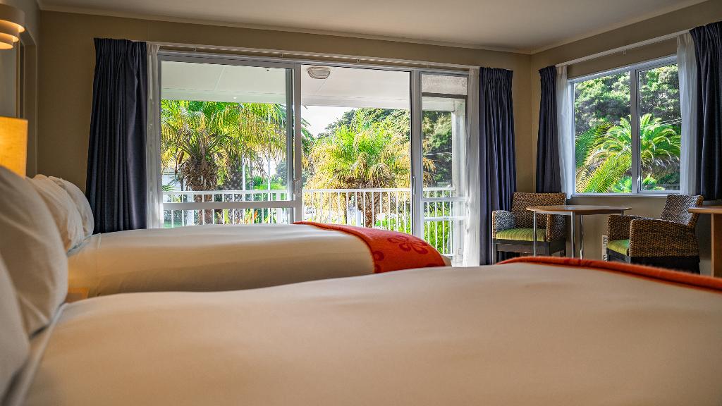 hotel-thumb