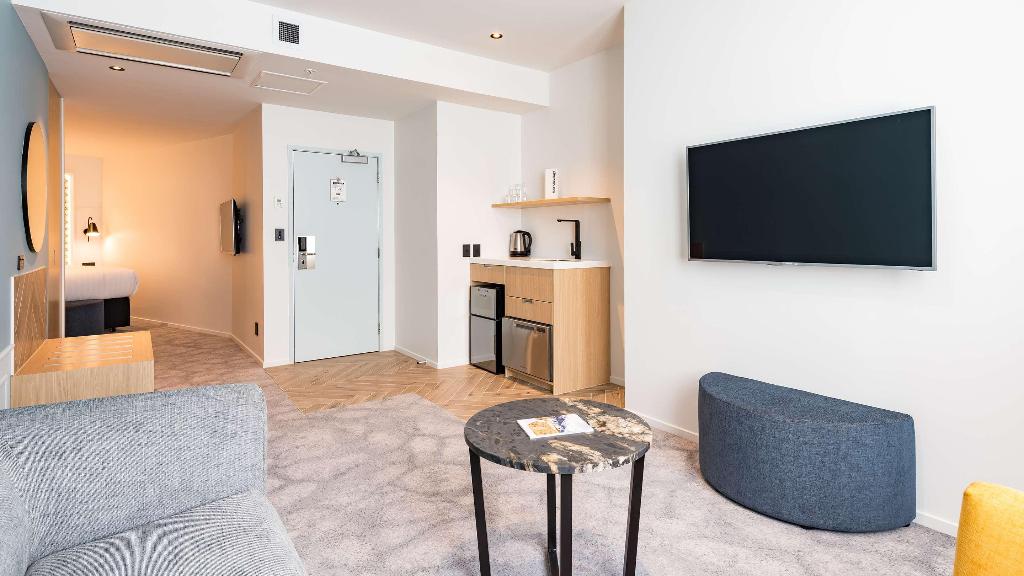 Legacy Airedale Hotel Auckland