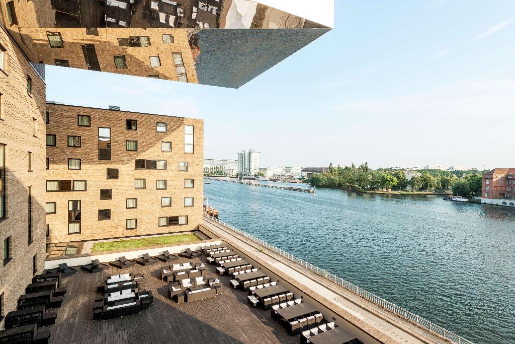 Hotel nhow Berlin, Deutschland, Berlin. Großes 148