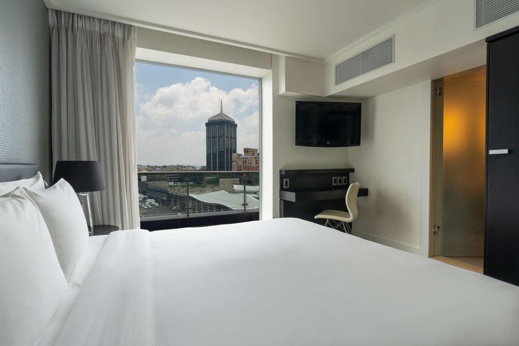Radisson Blu Gautrain Hotel