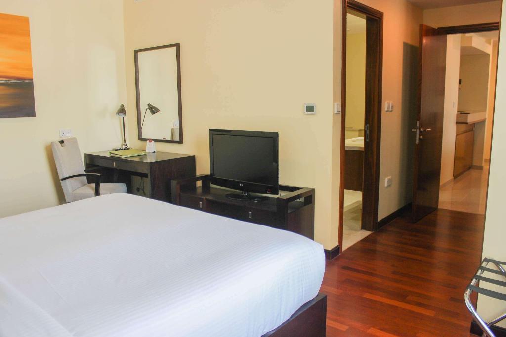 hotel-thumb