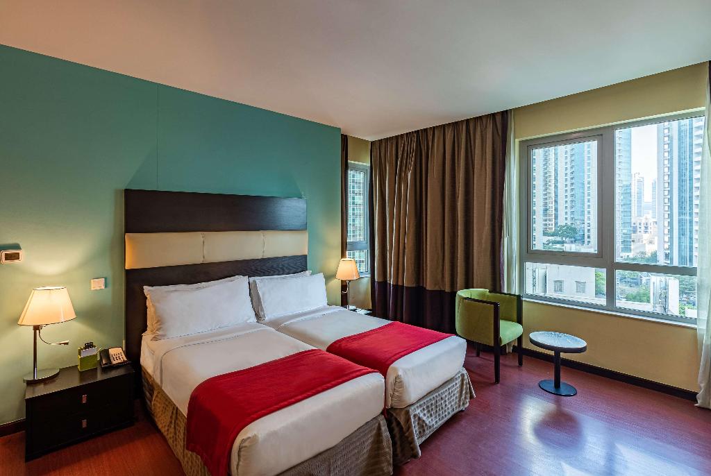 hotel-thumb