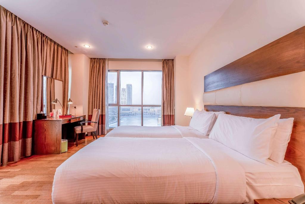 hotel-thumb
