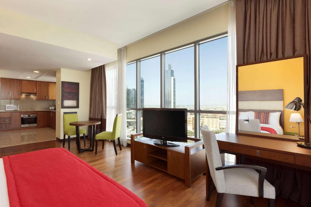 hotel-thumb