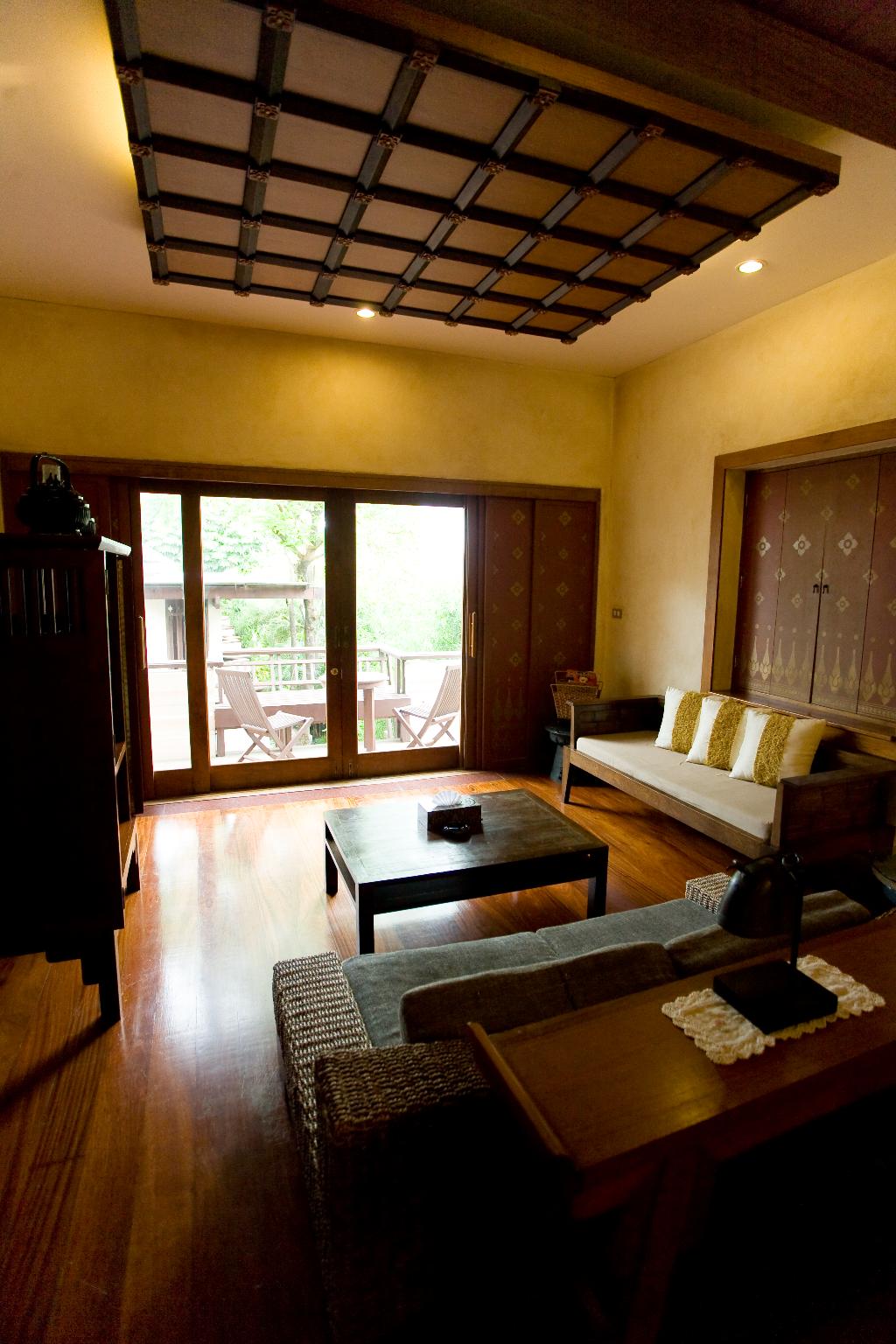 Montien House Hotel