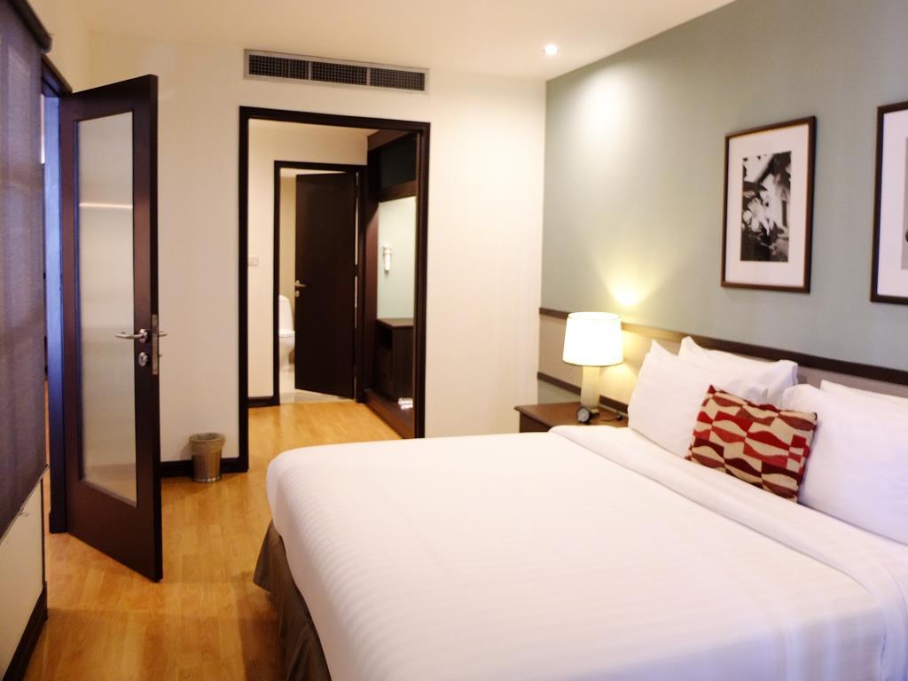 Evergreen Place Siam